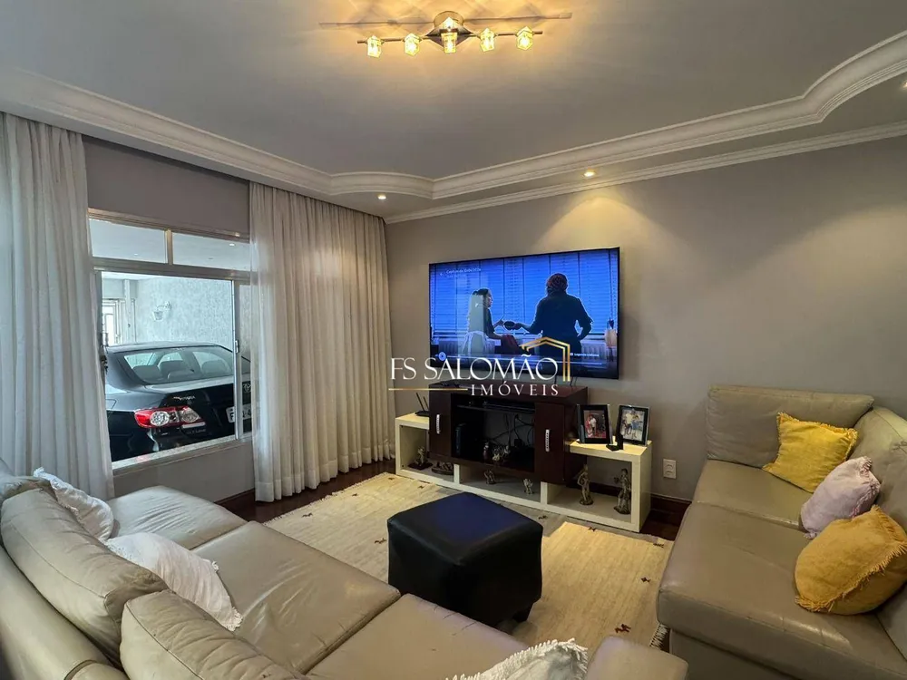 Casa, 3 quartos, 241 m² - Foto 2