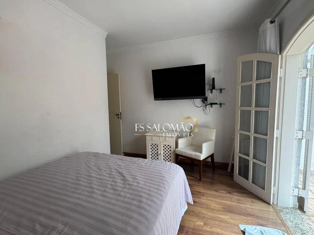 Casa, 3 quartos, 241 m² - Foto 6