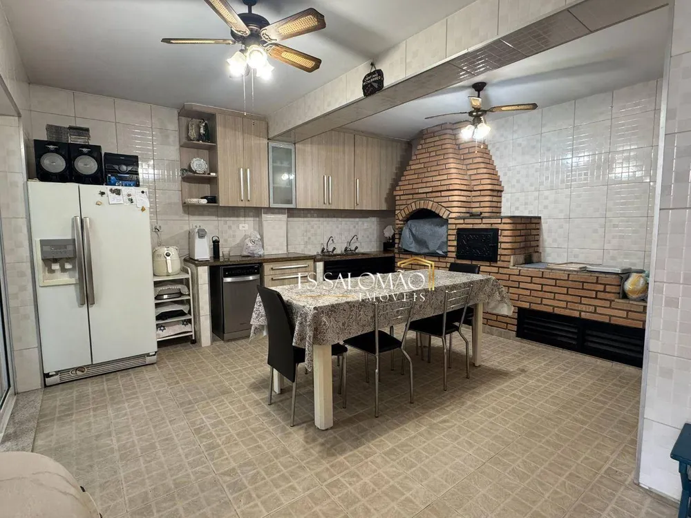 Casa, 3 quartos, 241 m² - Foto 5