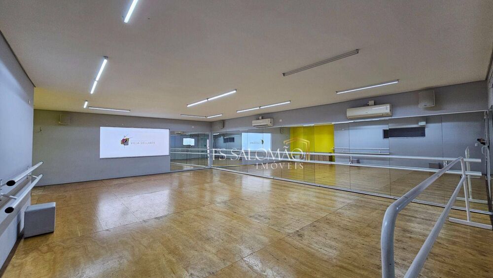 Casa à venda e aluguel com 3 quartos, 230m² - Foto 4