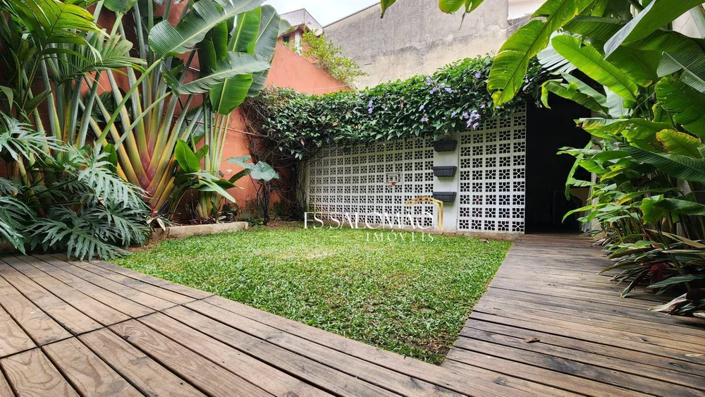 Casa, 3 quartos, 198 m² - Foto 1