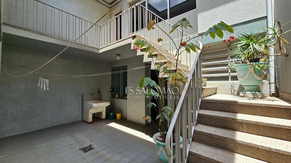 Sobrado, 3 quartos, 226 m² - Foto 1