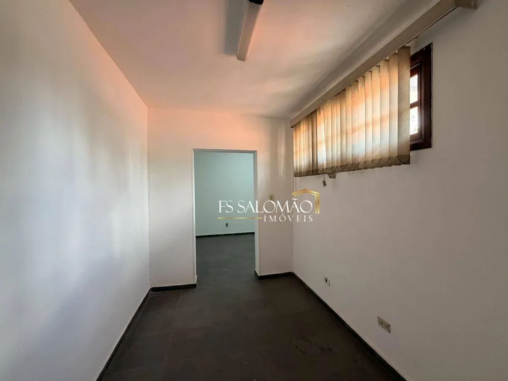Casa, 4 quartos, 330 m² - Foto 10