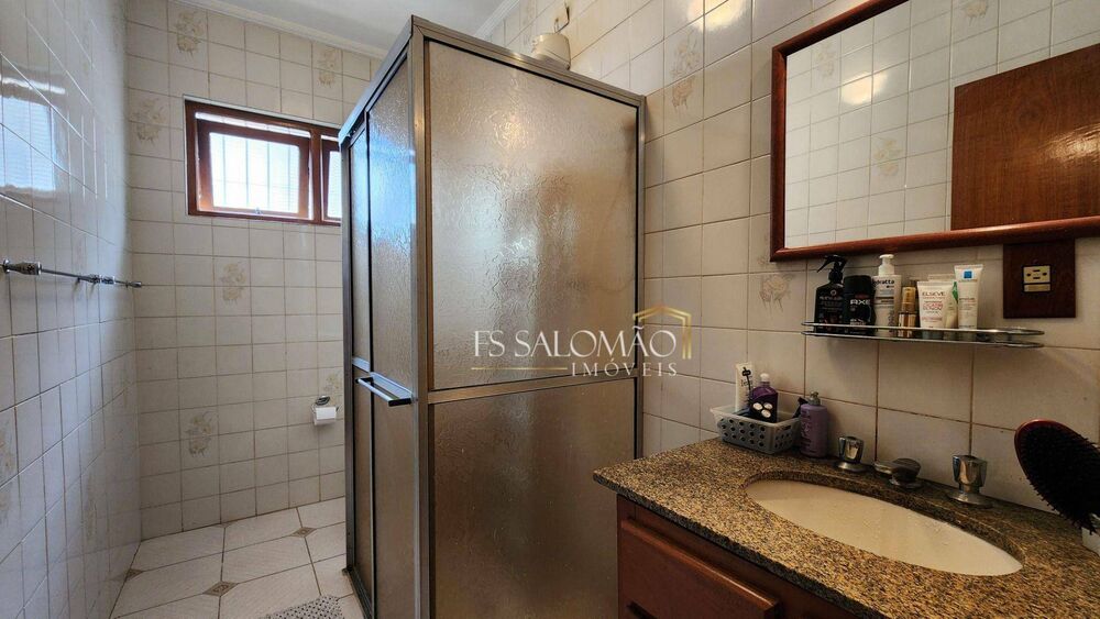 Sobrado, 3 quartos, 206 m² - Foto 2