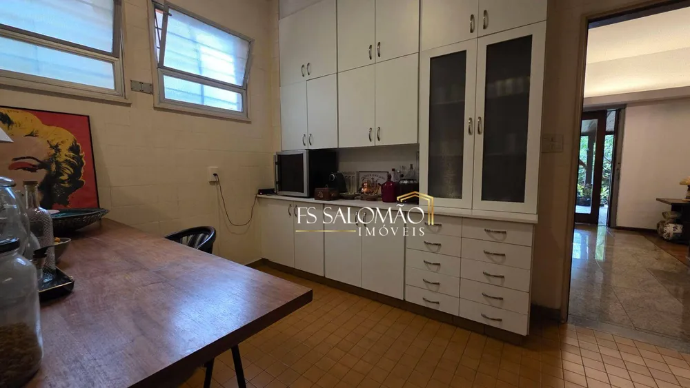 Casa, 3 quartos, 323 m² - Foto 2