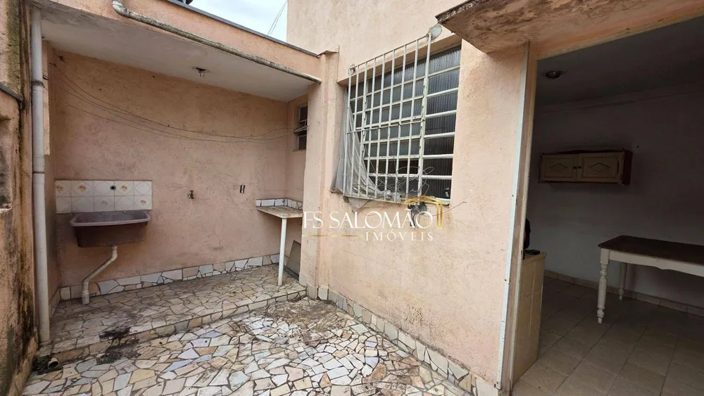 Casa, 3 quartos, 300 m² - Foto 1