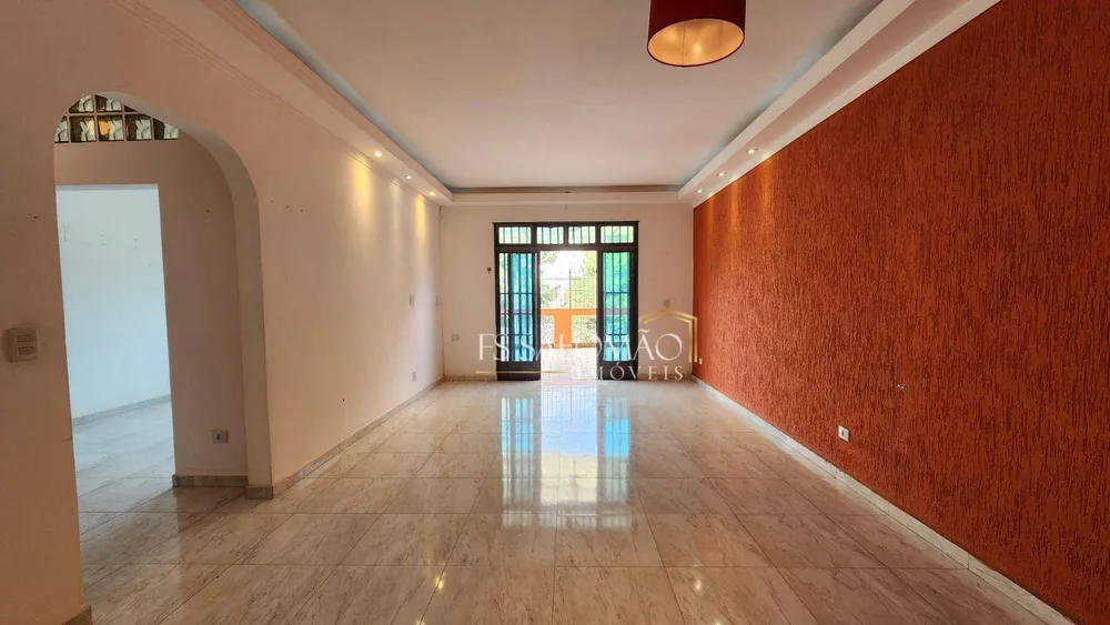 Casa, 3 quartos, 200 m² - Foto 11