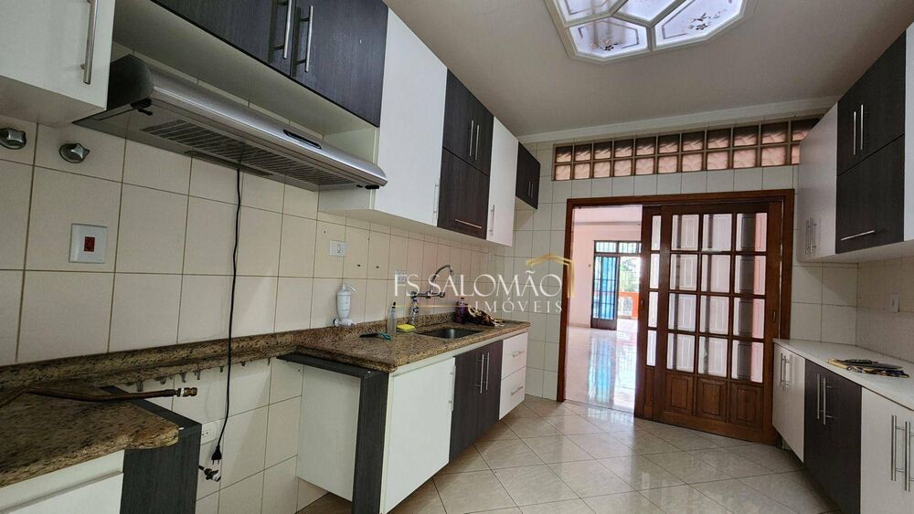Casa, 3 quartos, 200 m² - Foto 7