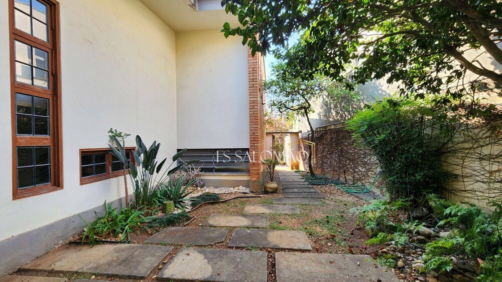 Casa, 3 quartos, 237 m² - Foto 2