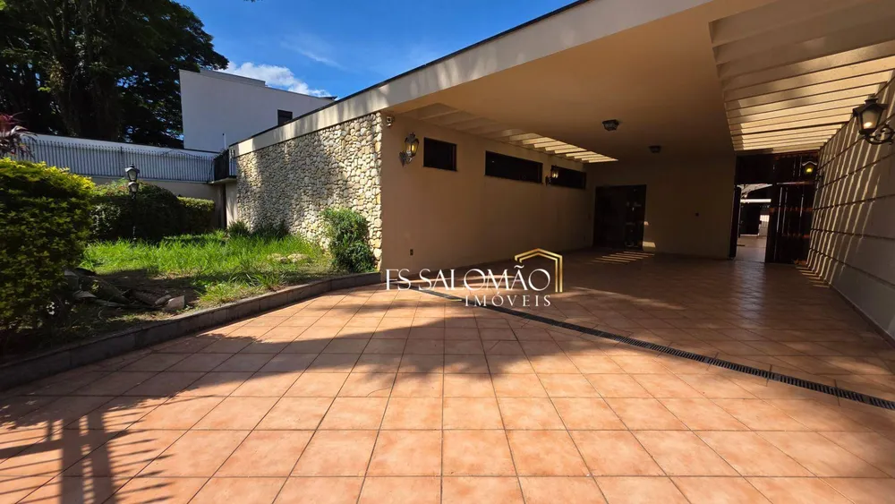 Casa, 3 quartos, 241 m² - Foto 1