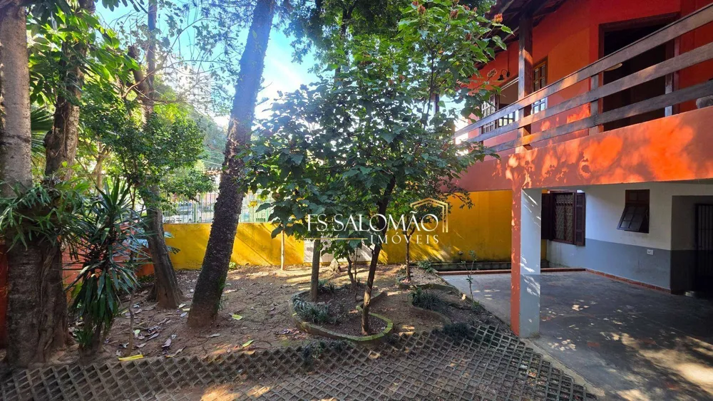 Casa, 3 quartos, 250 m² - Foto 1