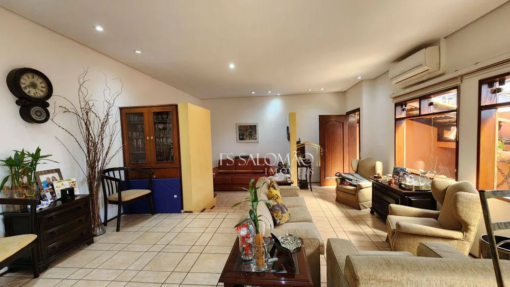 Casa, 3 quartos, 177 m² - Foto 2