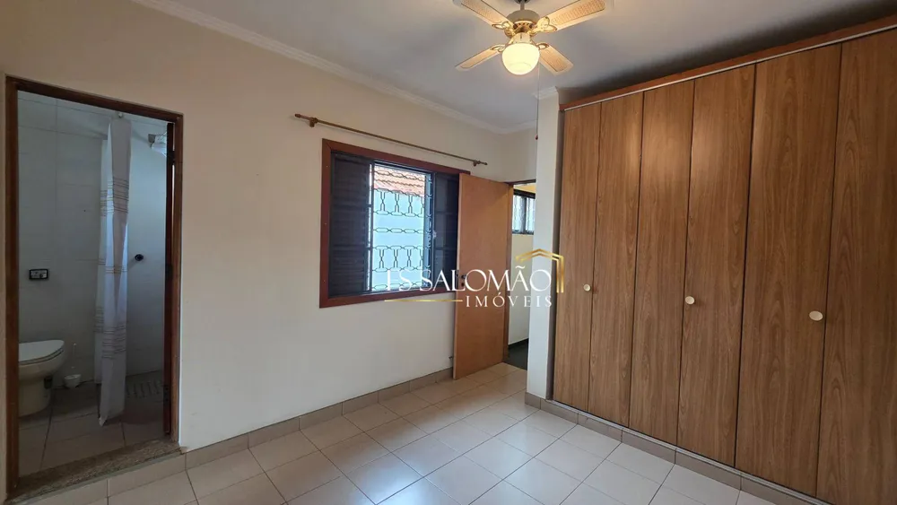 Casa, 3 quartos, 215 m² - Foto 13