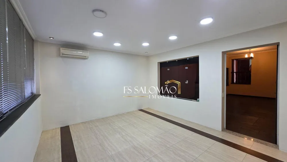 Casa, 3 quartos, 215 m² - Foto 3