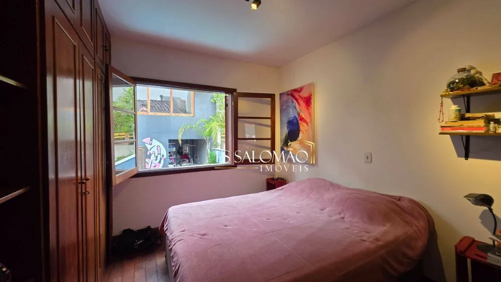 Casa, 6 quartos, 282 m² - Foto 1