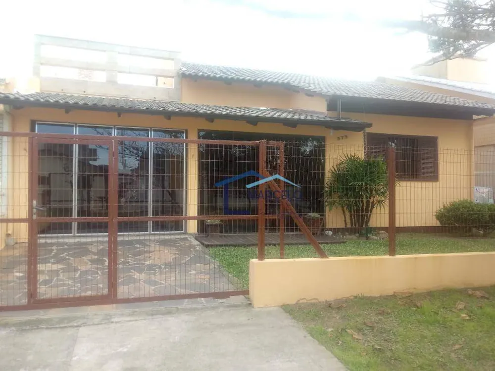 Casa, 3 quartos, 143 m² - Foto 1