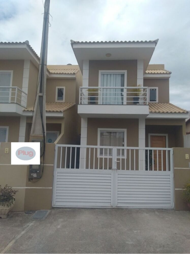 Casa à venda com 3 quartos, 110m² - Foto 1