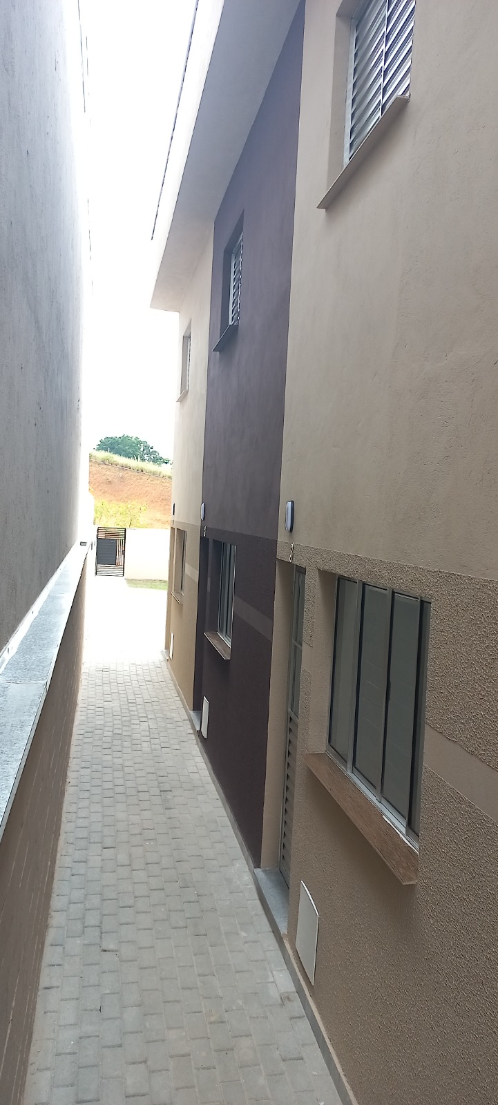 Sobrado à venda com 2 quartos, 58m² - Foto 4