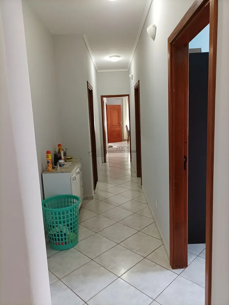 Casa, 7 quartos, 343 m² - Foto 2