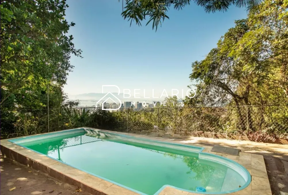 Casa, 6 quartos, 680 m² - Foto 1