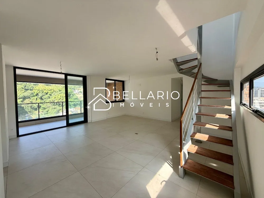Cobertura, 3 quartos, 238 m² - Foto 4