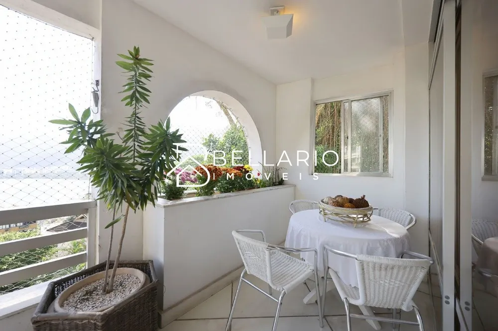 Apartamento, 3 quartos, 210 m² - Foto 2