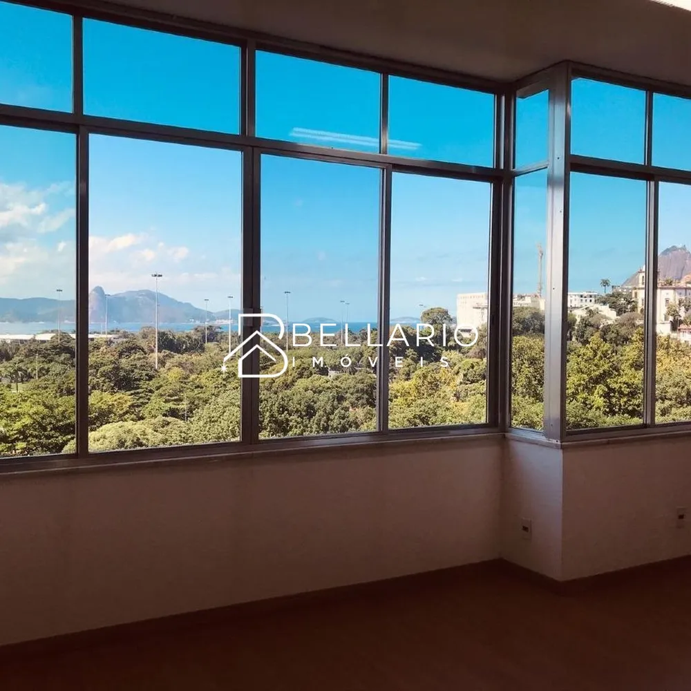 Apartamento, 3 quartos, 243 m² - Foto 1