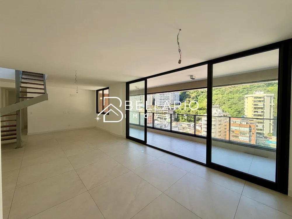 Cobertura, 3 quartos, 243 m² - Foto 2