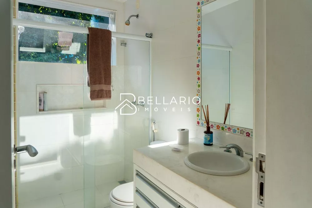 Casa, 6 quartos, 258 m² - Foto 12