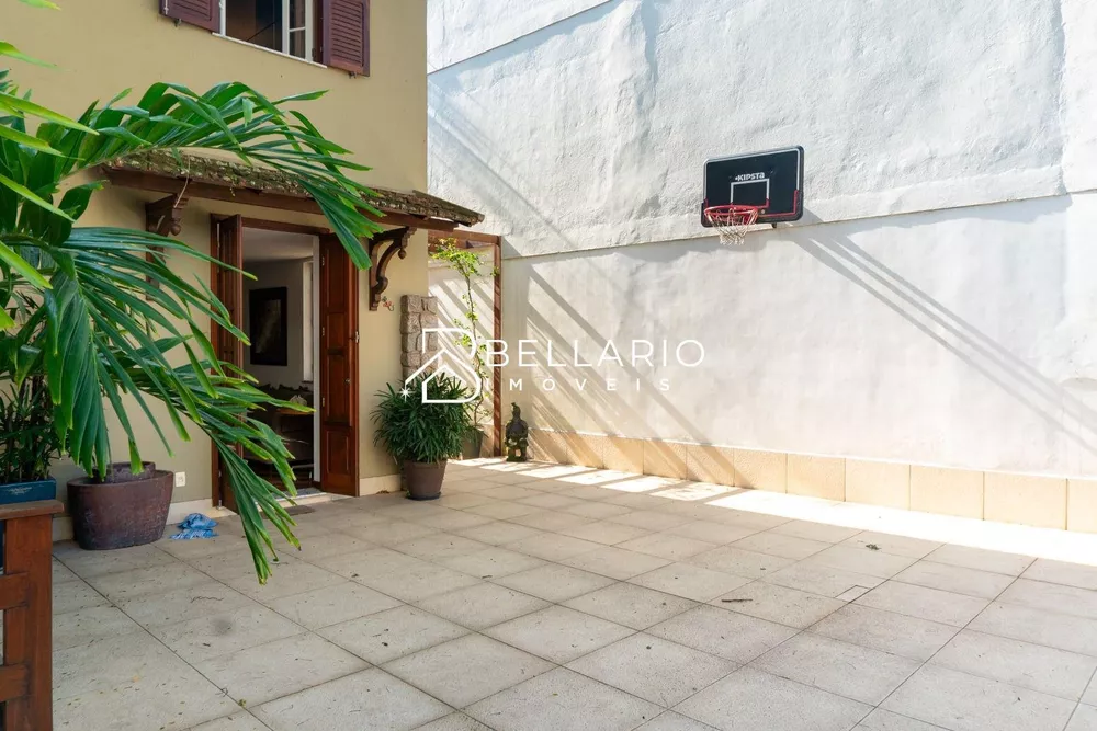 Casa, 6 quartos, 258 m² - Foto 25