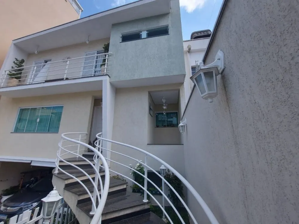 Sobrado, 3 quartos, 181 m² - Foto 1