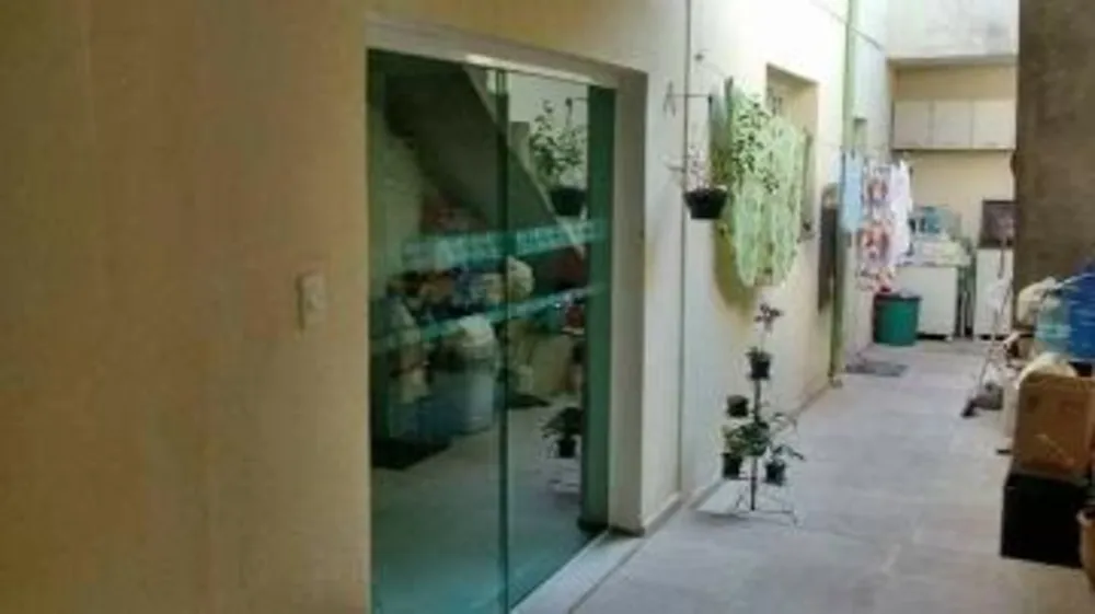 Sobrado, 3 quartos, 204 m² - Foto 2