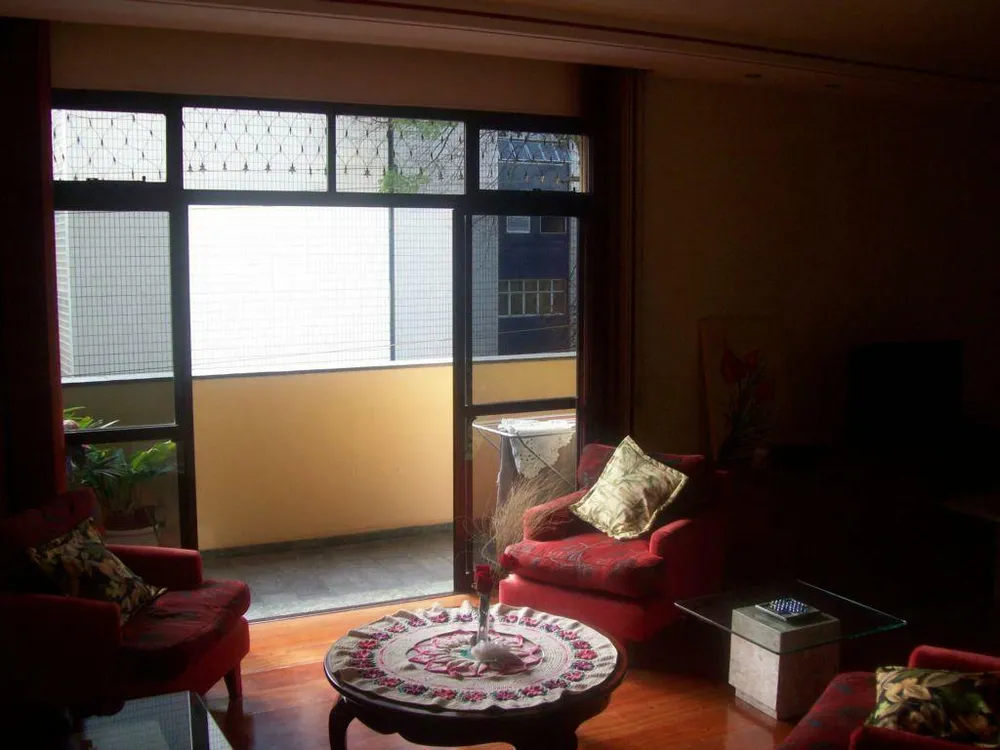 Apartamento, 4 quartos, 220 m² - Foto 1