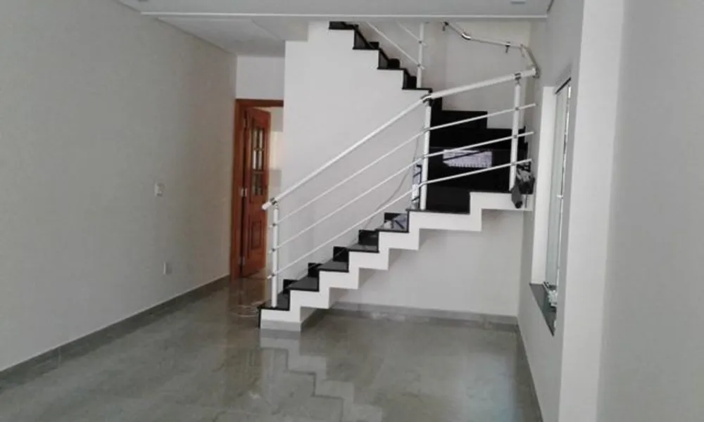 Sobrado, 3 quartos, 180 m² - Foto 1