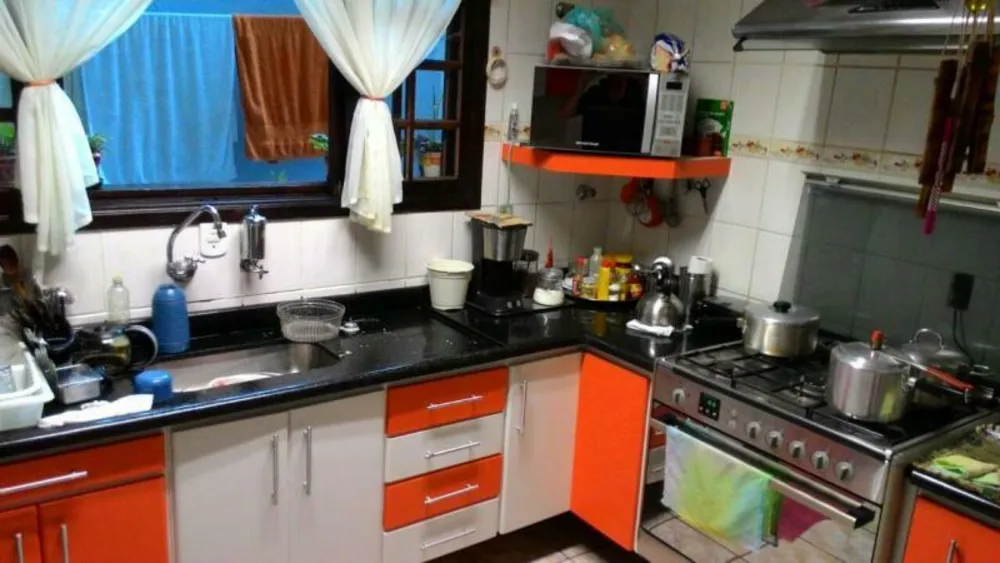Casa, 3 quartos, 233 m² - Foto 3