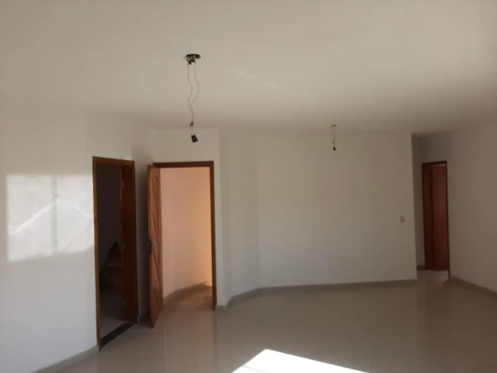 Sobrado, 3 quartos, 169 m² - Foto 1