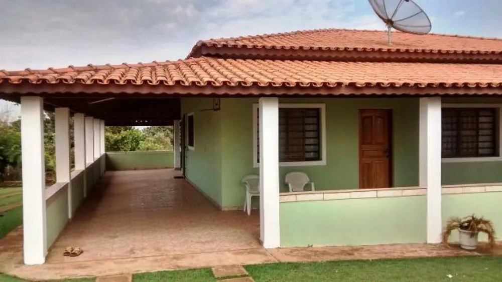 Chácara, 3 quartos, 2 m² - Foto 1