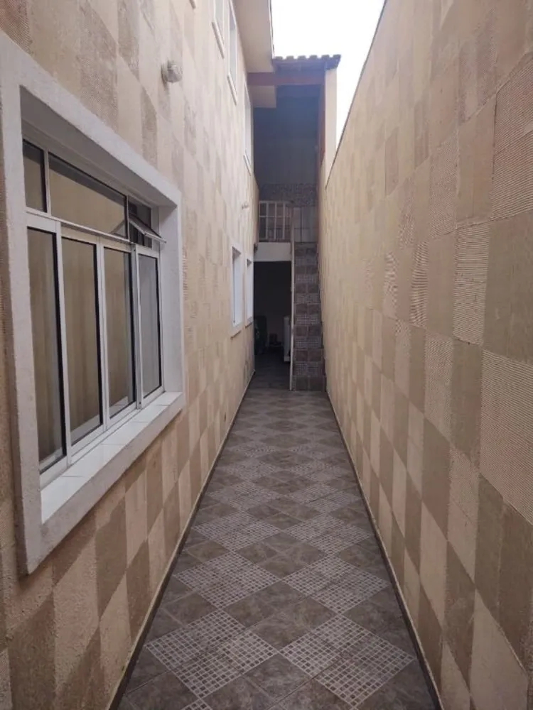 Sobrado, 3 quartos, 200 m² - Foto 2