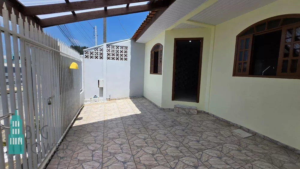 Casa à venda com 3 quartos, 80m² - Foto 3