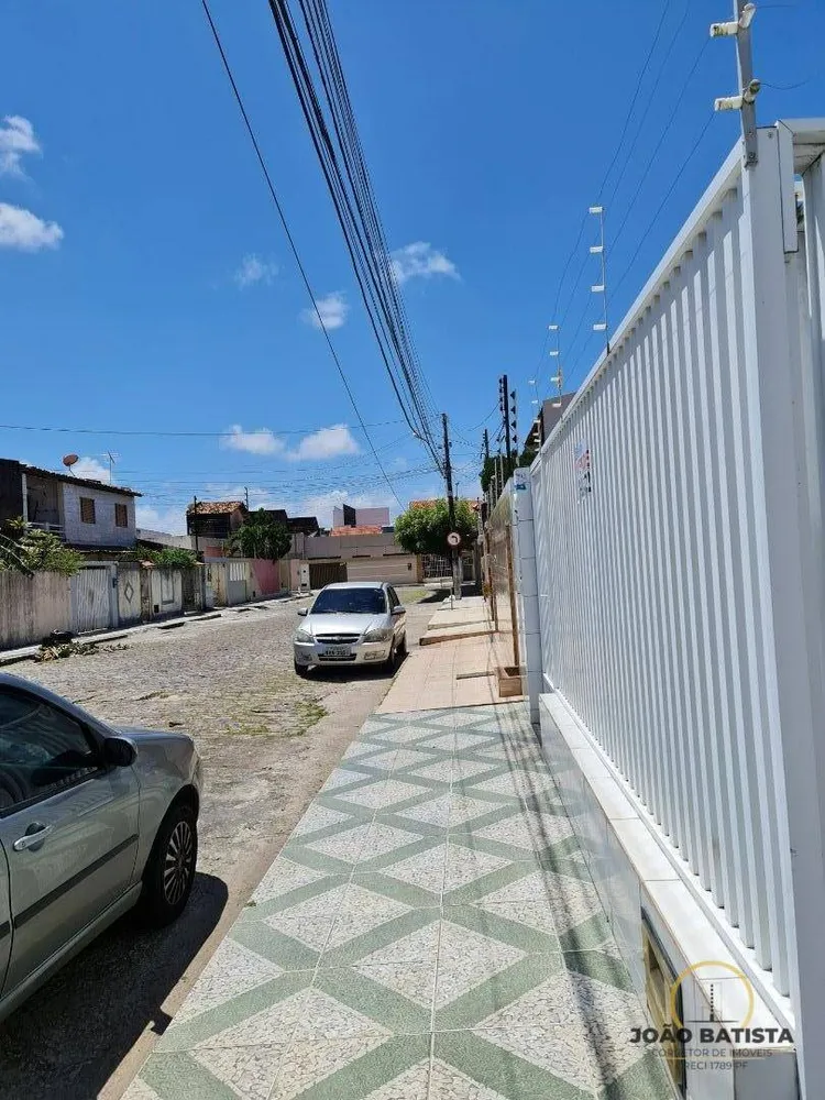Casa, 3 quartos, 250 m² - Foto 2