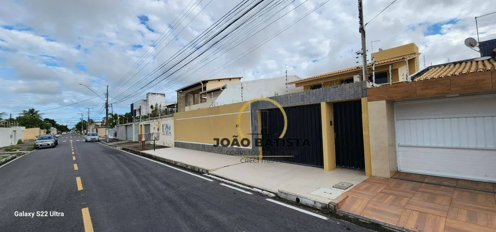Casa, 5 quartos, 315 m² - Foto 2