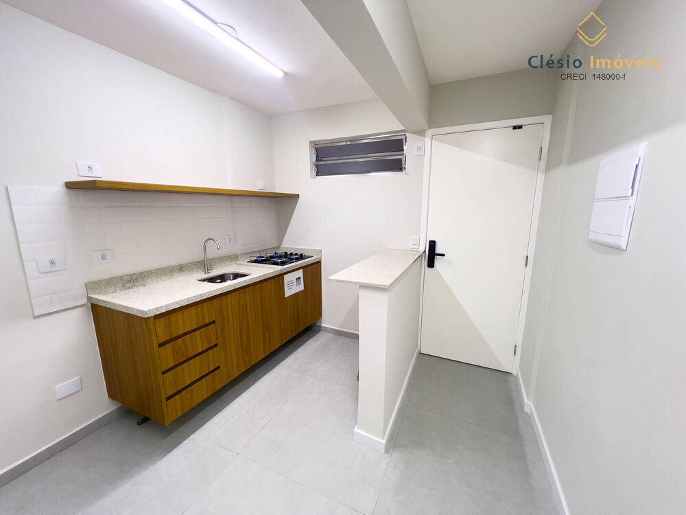 Apartamento à venda com 1 quarto, 43m² - Foto 2
