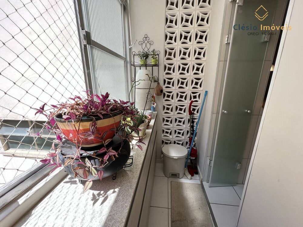 Apartamento à venda com 2 quartos, 74m² - Foto 8