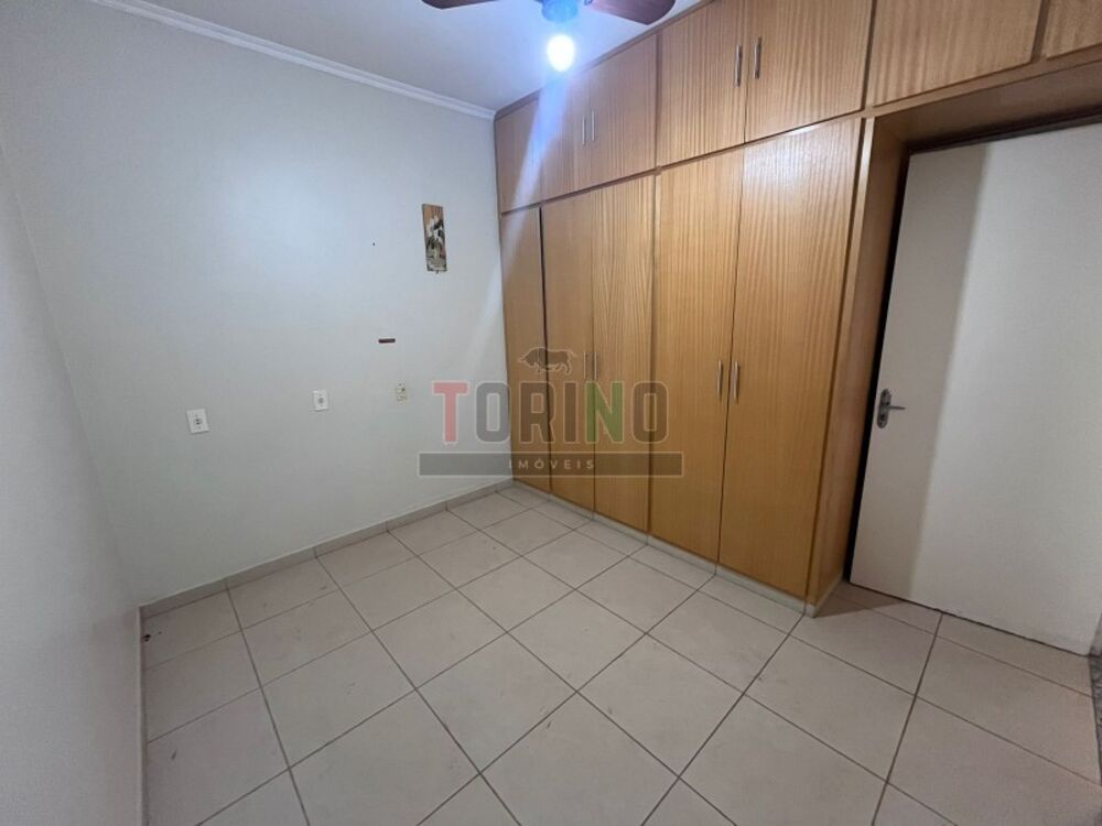Casa, 4 quartos, 173 m² - Foto 2