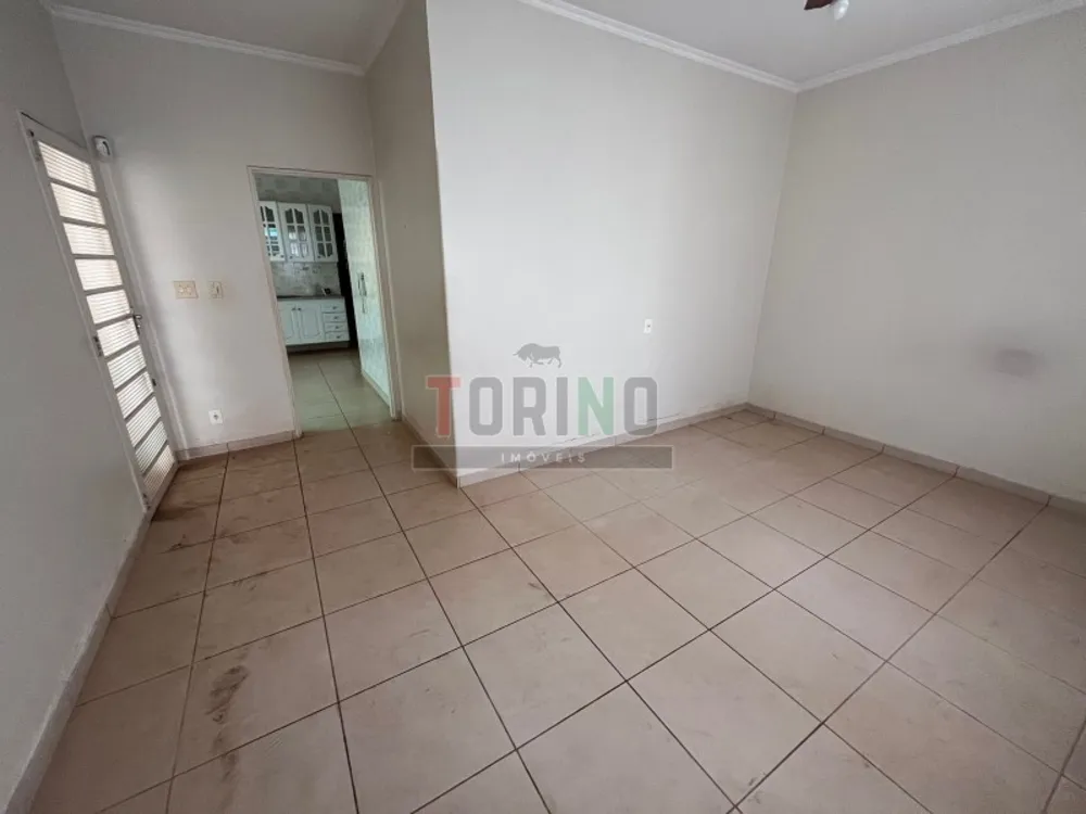 Casa, 4 quartos, 173 m² - Foto 1