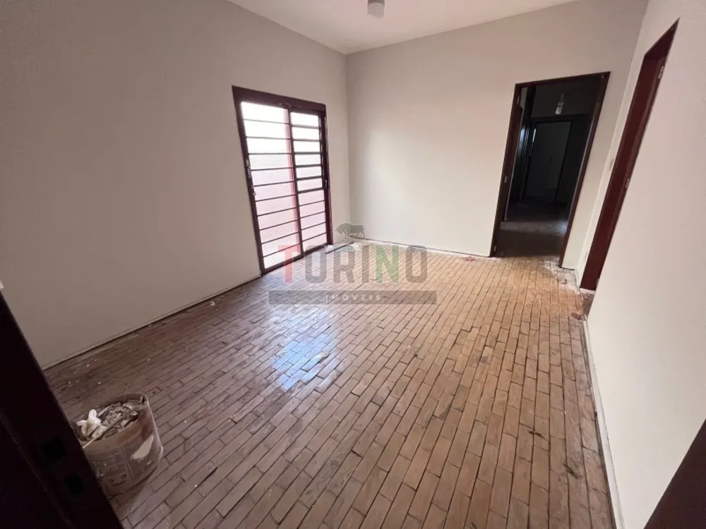 Casa, 3 quartos, 265 m² - Foto 3