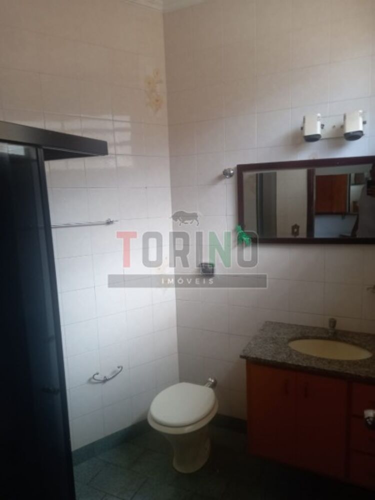 Casa, 3 quartos, 340 m² - Foto 2