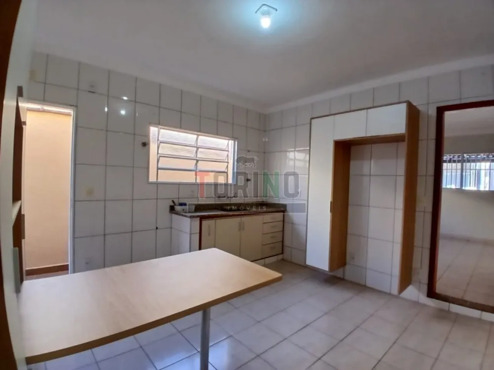 Casa, 2 quartos, 125 m² - Foto 1