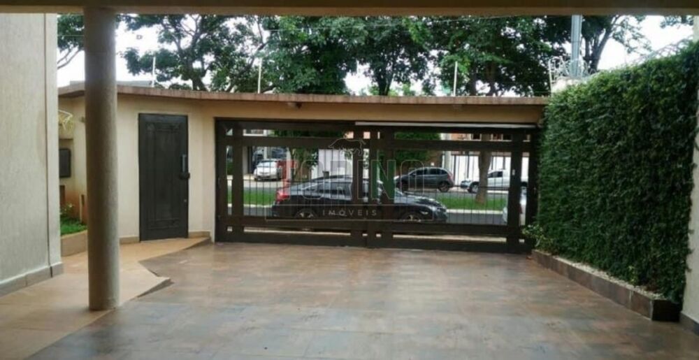 Casa, 4 quartos, 300 m² - Foto 1