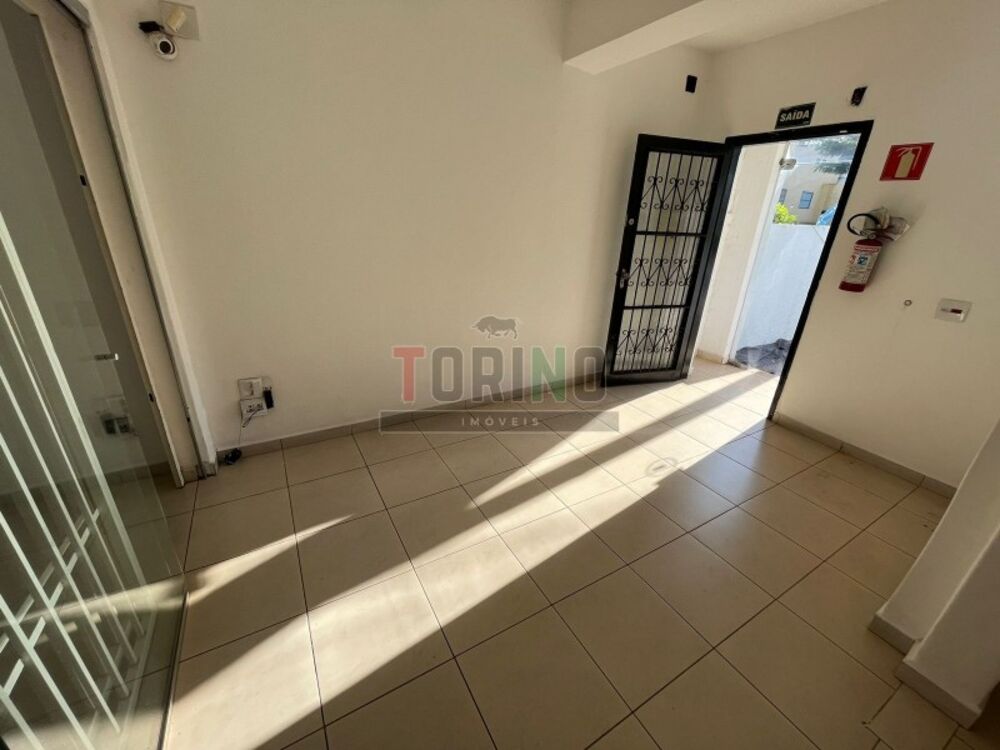 Prédio Inteiro, 132 m² - Foto 1